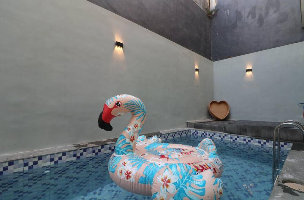 Oro Oro Ombo Villa | Villa Ashiya with Private Pool Balcony and Karaoke