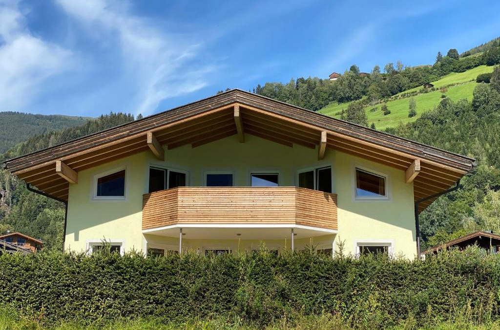 Schonbach House | Villa Deningfeld