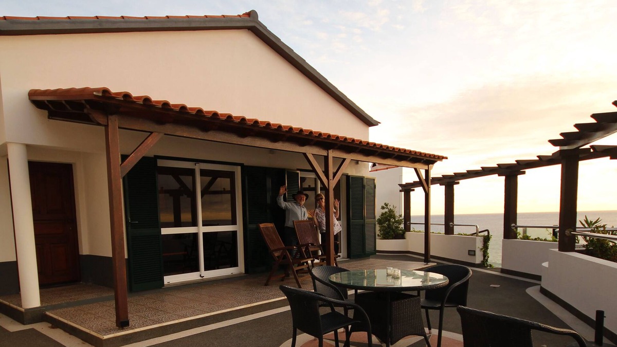Jardim do Mar House | Villa Atlantica seafront house 2 bedrooms 2 bathrooms