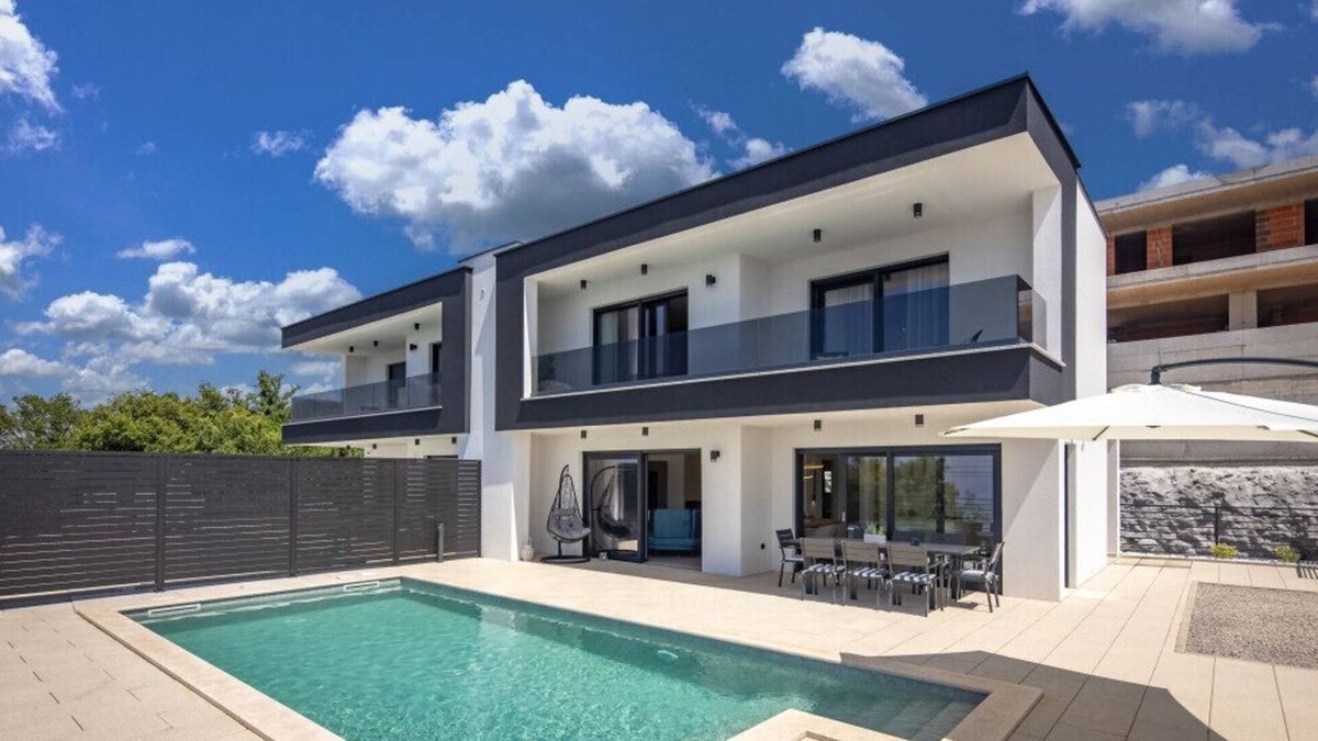 Kostrena Villa | Villa Aura by Villas Guide