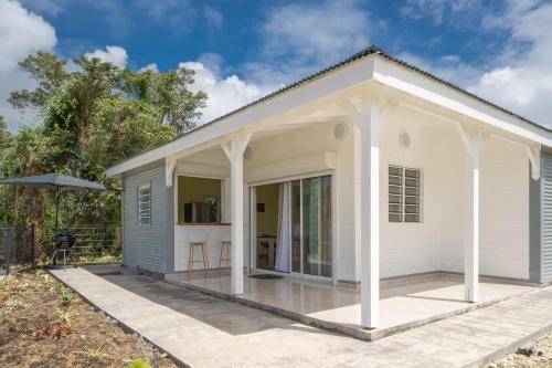Grand-Bourg Villa | Villa Aura