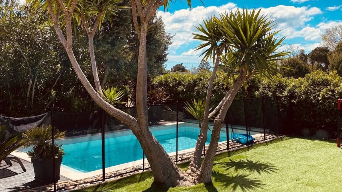 Aigues-Mortes Villa | Villa Avec Piscine à 5 min des Remparts D'aigues-mortes et à 10 min de la mer !