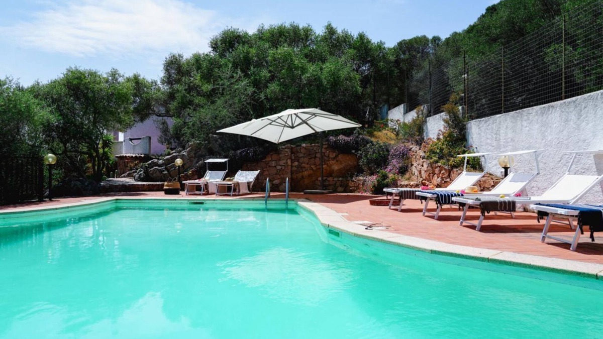 Porto Istana Villa | Villa Azzurra | Piscina e parcheggio privato