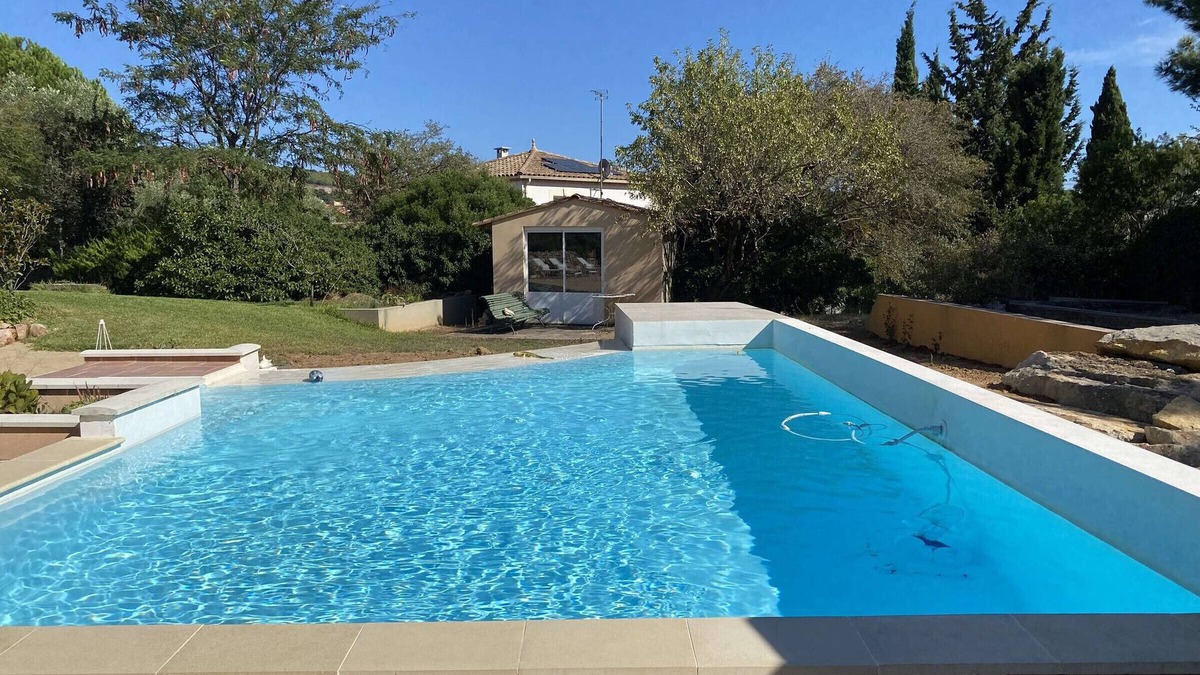Balaruc-les-Bains Villa | Villa Balaruc-les-Bains, 6 bedrooms, 12 persons