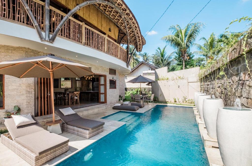 Melayang Villa | Villa Bambooz Sari