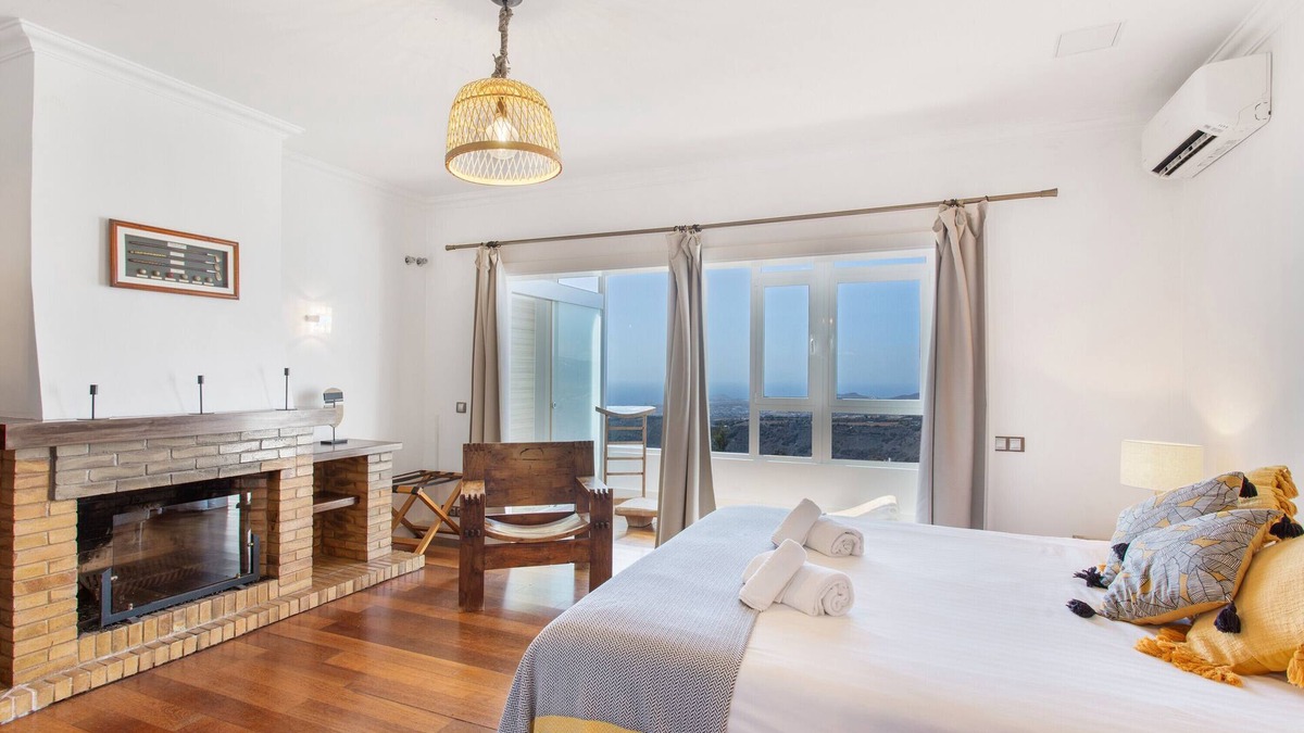 Santa Brigida Apartment | 'Villa bandama golf Firgas-05' with sea views, Wi-Fi and air conditioning
