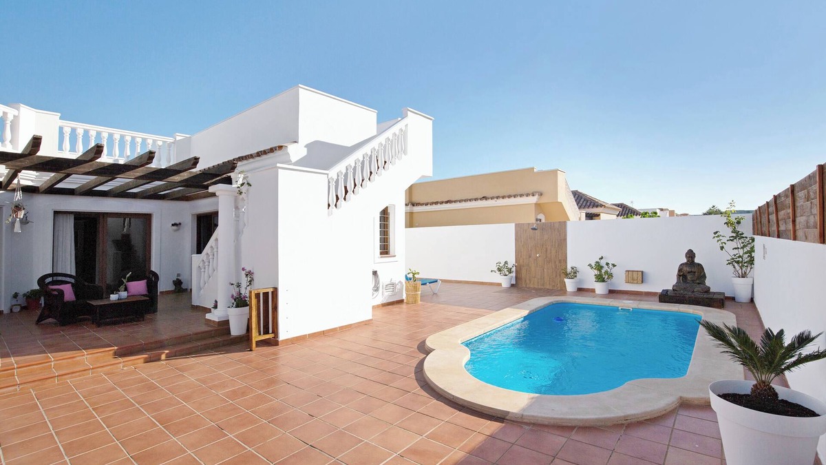 Corralejo Villa | Villa "Baobab" with Mountain View, Pool & Wi-Fi