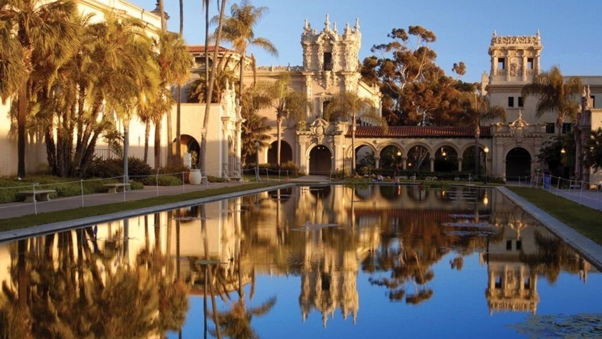 North Park Villa | Villa Barajas - Modern, Romantic Suite Near Park, Zoo, Coronado Island