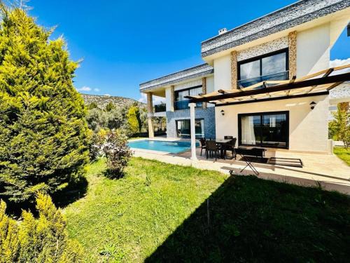 Kusadasi Villa | Villa Bella