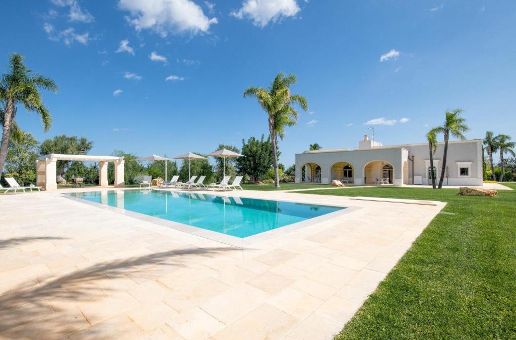 Ostuni Villa | Villa Bellavista by Raro Villas