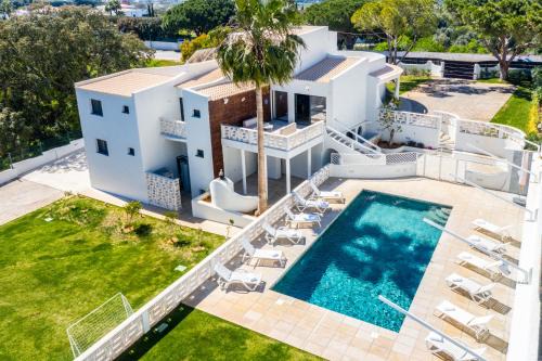 Porches Villa | Villa Belo Horizonte