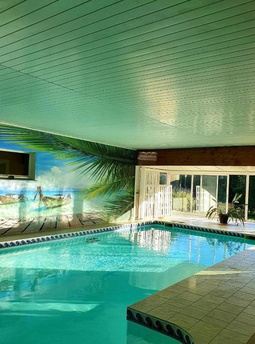 Puynormand Villa | Villa Berman Piscine Intérieure Jardin Cuisine d'été