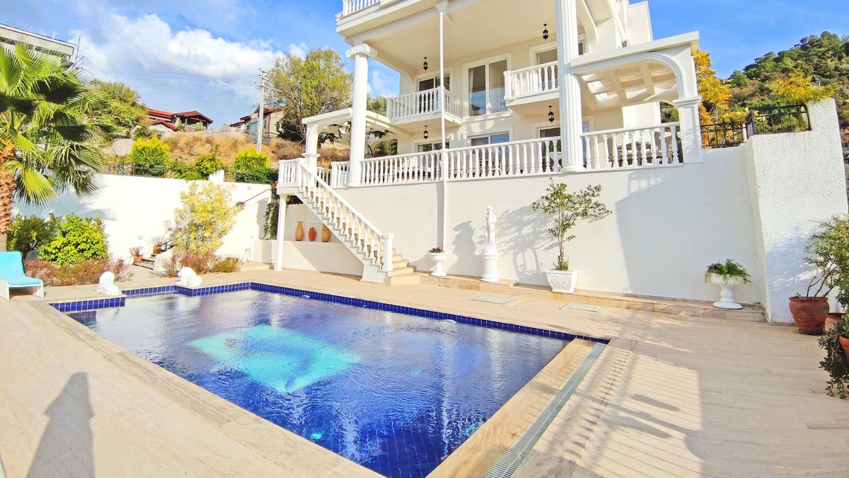 Yesiluzumlu Villa | Villa Bianca