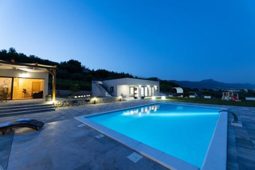 Kastel Stafilic Villa | Villa Bijaći