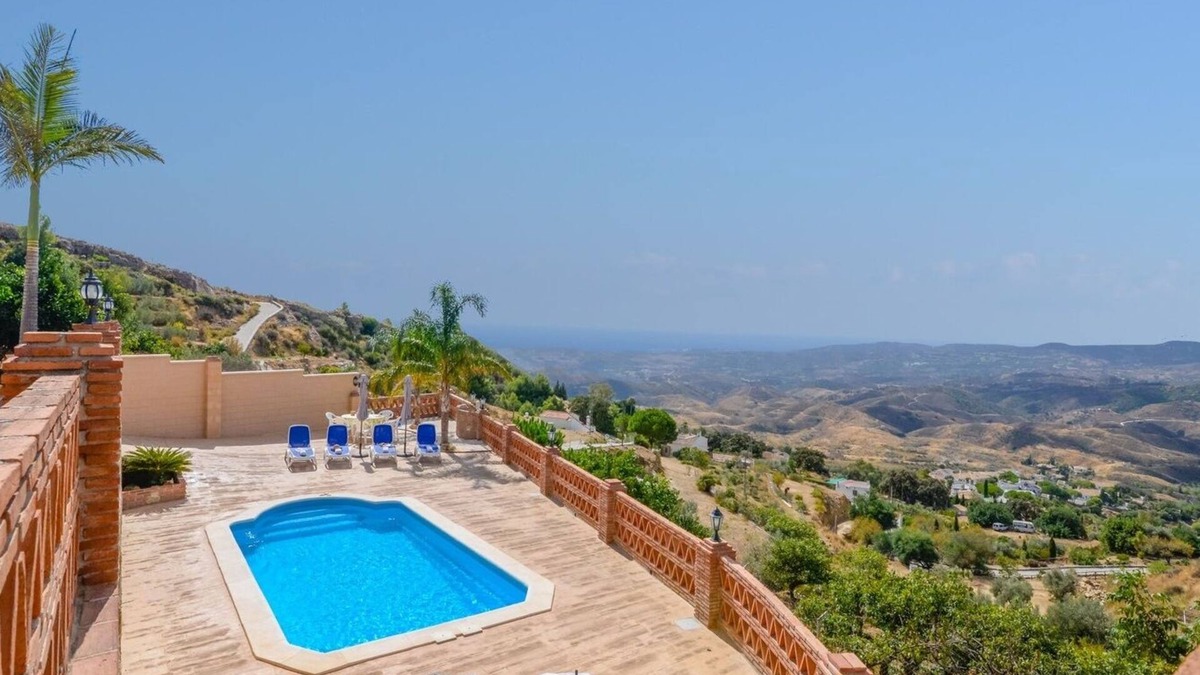 Mijas Villa | Villa Biznaga Mijas by Ruralidays