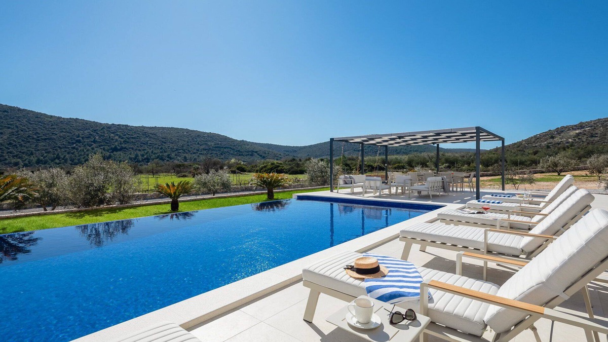 Marina Villa | Villa Blue Hacienda with Pool