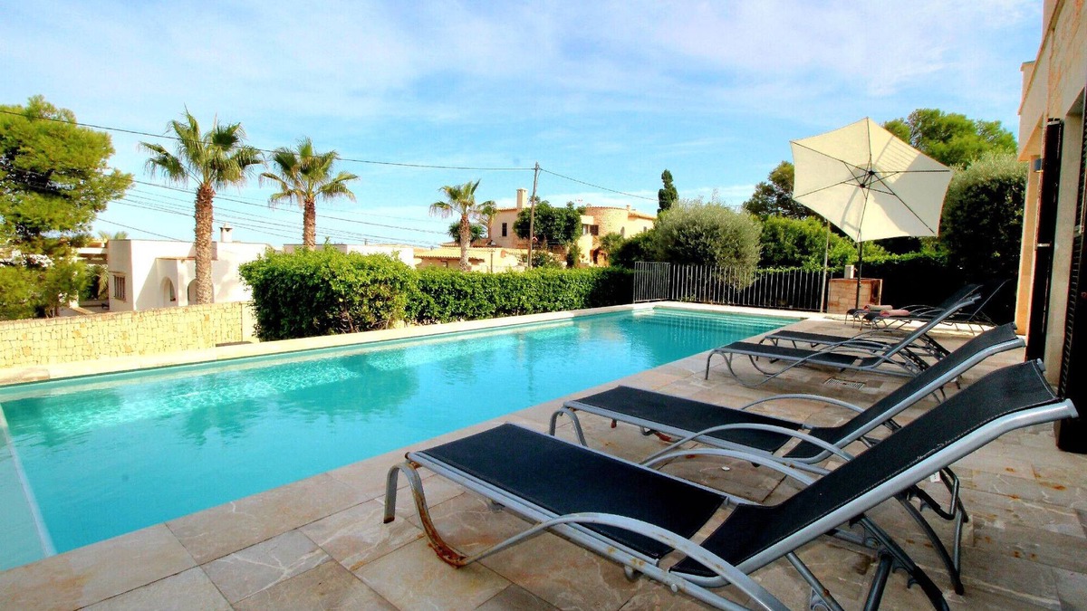 Cala Santany Villa | Villa 'Blue Lagoon' with Sea View, Wi-Fi and Air Conditioning
