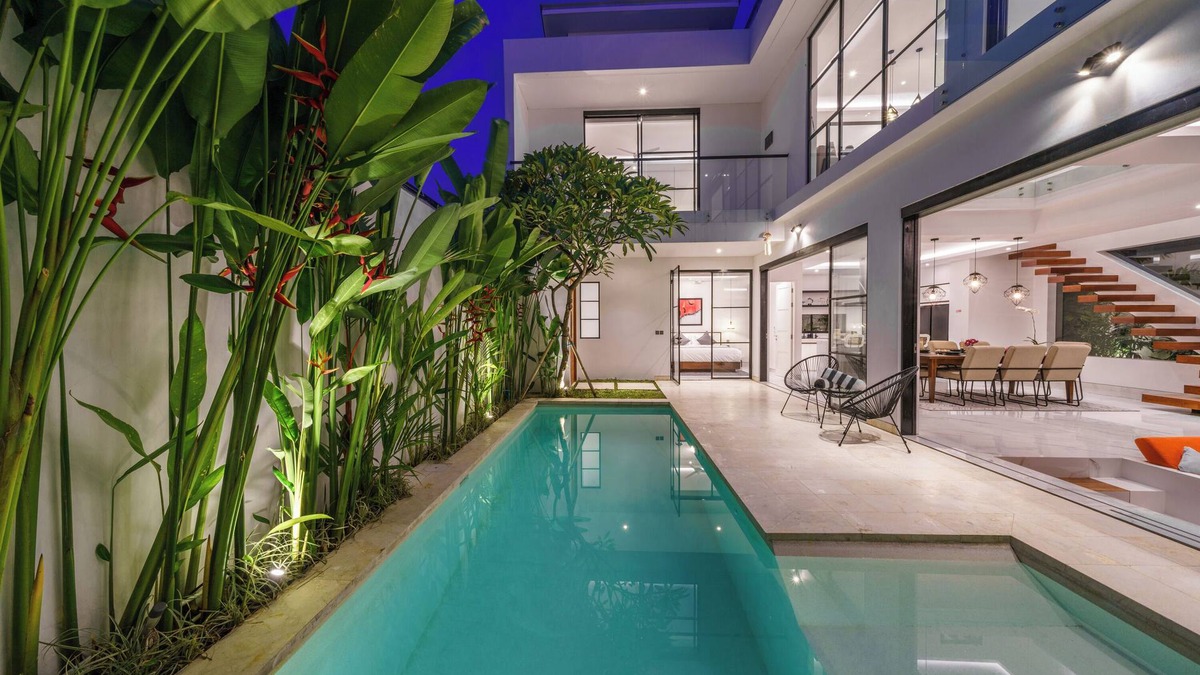 Sunset Road Villa | Villa Blue Water by GORO