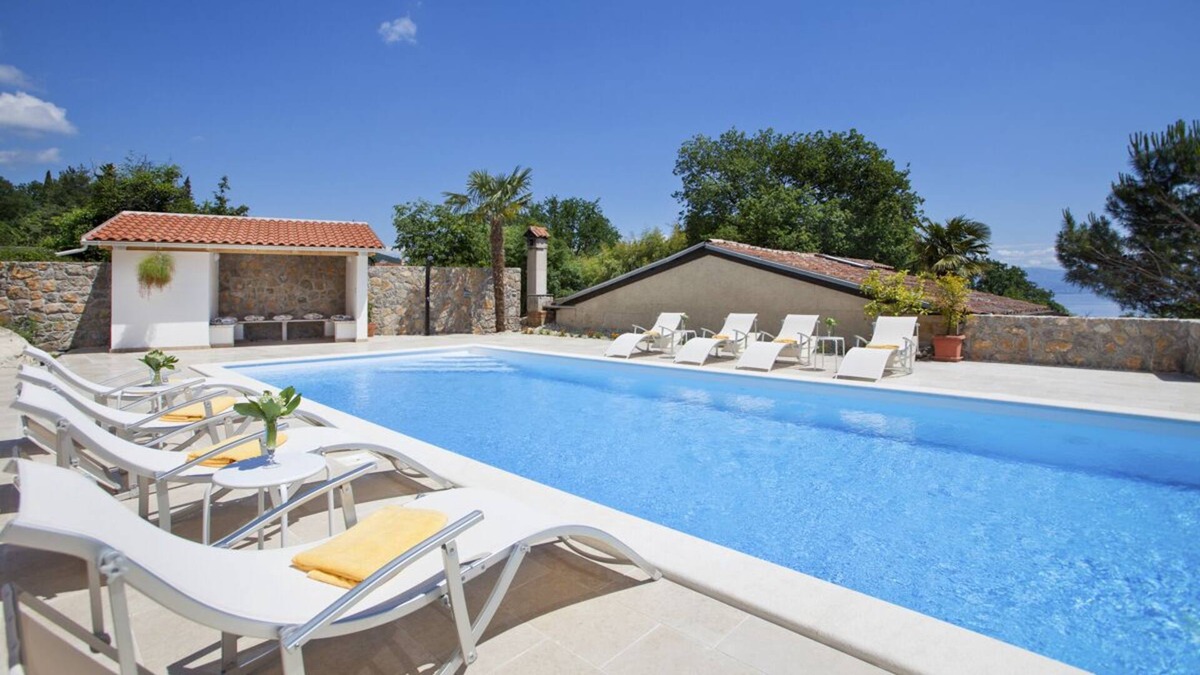 Ika Villa | Villa Bojana - Four Bedroom Villa, Sleeps 8