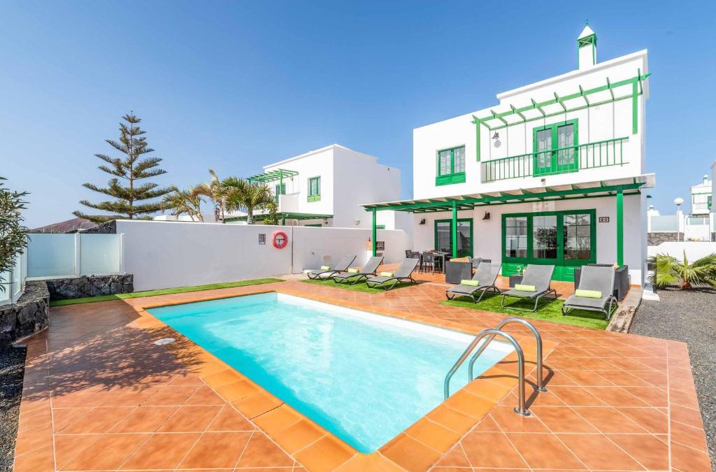 Playa Blanca Villa | Villa Bonaci