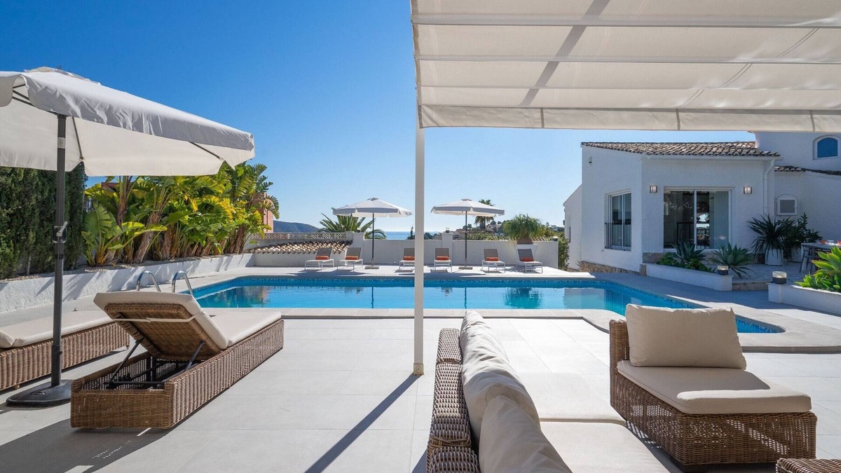 Benimeit Villa | Villa Bonita Spacious & Hotel-style & Seaviews