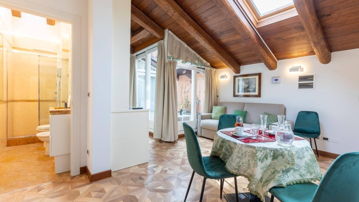 Saragozza-Porto Apartment | Villa Bottrigari Terrace Spa Bath Apartment