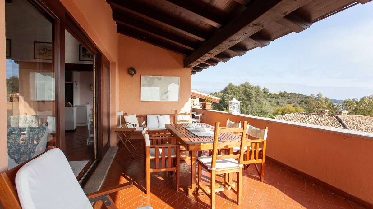 Puntaldia Villa | Villa 'Briziola' with Sea View, Wi-Fi and Air Conditioning