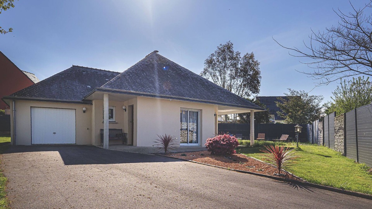 Landevant Villa | VILLA Bungalow, garden, Spa TERRE et MER confort+ Morbihan sud