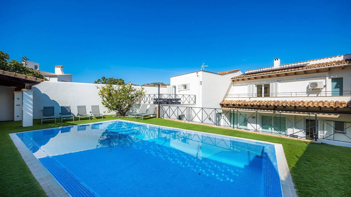 Port d'Andraitx Villa | Villa 'Ca Nostra' with Mountain Views, Wi-Fi and Air Conditioning