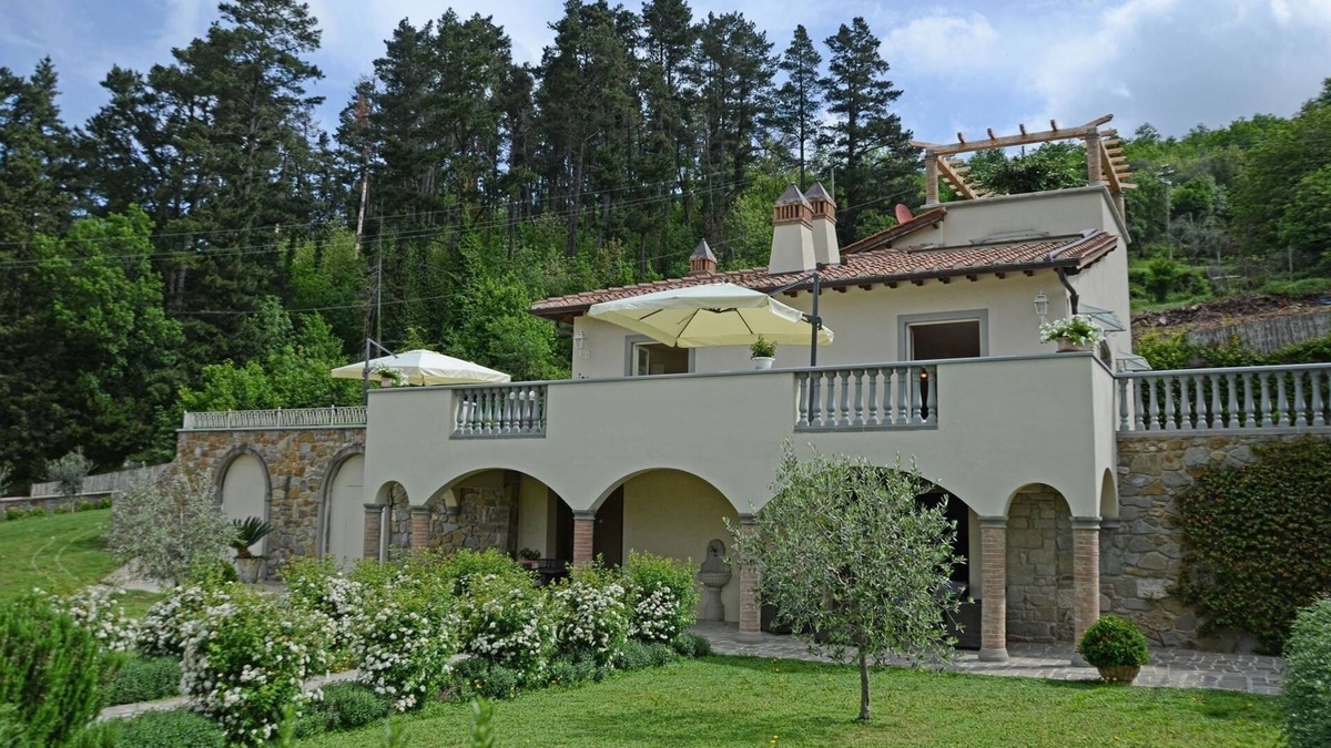 Londa Villa | Villa Caiano Dependance - With private pool in Chianti Rufina area (Florence)