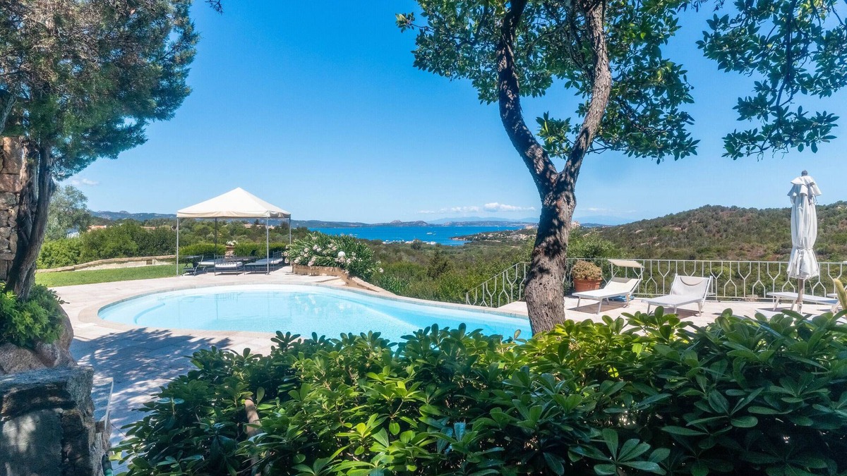 Baja Sardinia Villa | Villa 'Cala Bitta' with Sea View, Wi-Fi and Air Conditioning