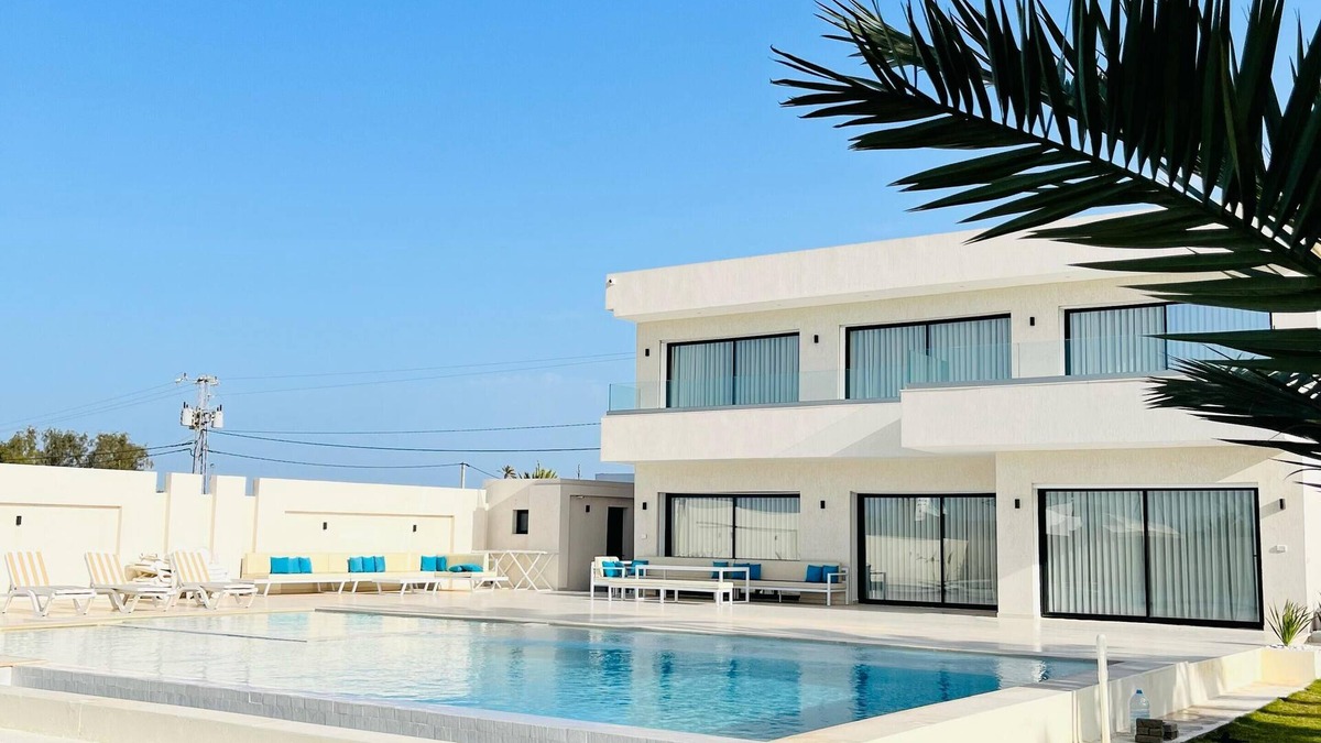 Aghir Villa | Villa Camélia djerba, not overlooked