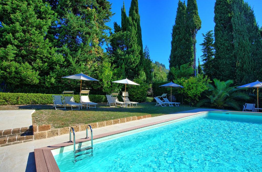Santa Lucia Villa | Villa Camaiore by PosarelliVillas