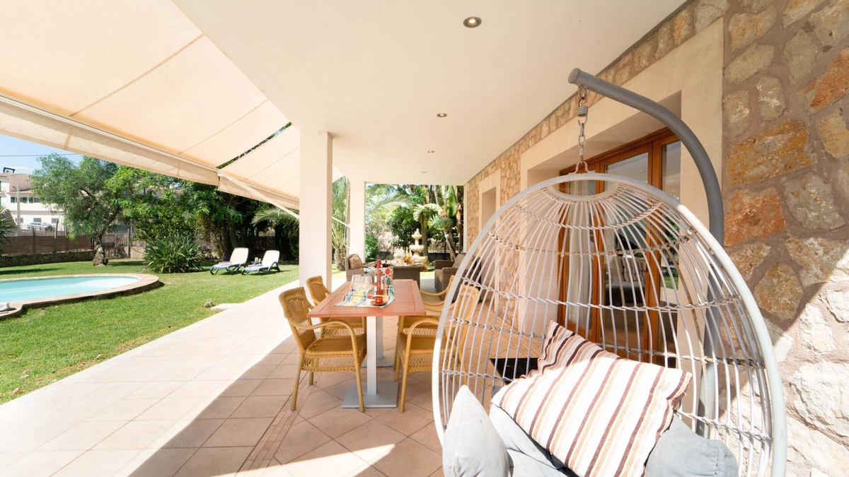 Alcudia Villa | Villa can Costa by Homevillas360
