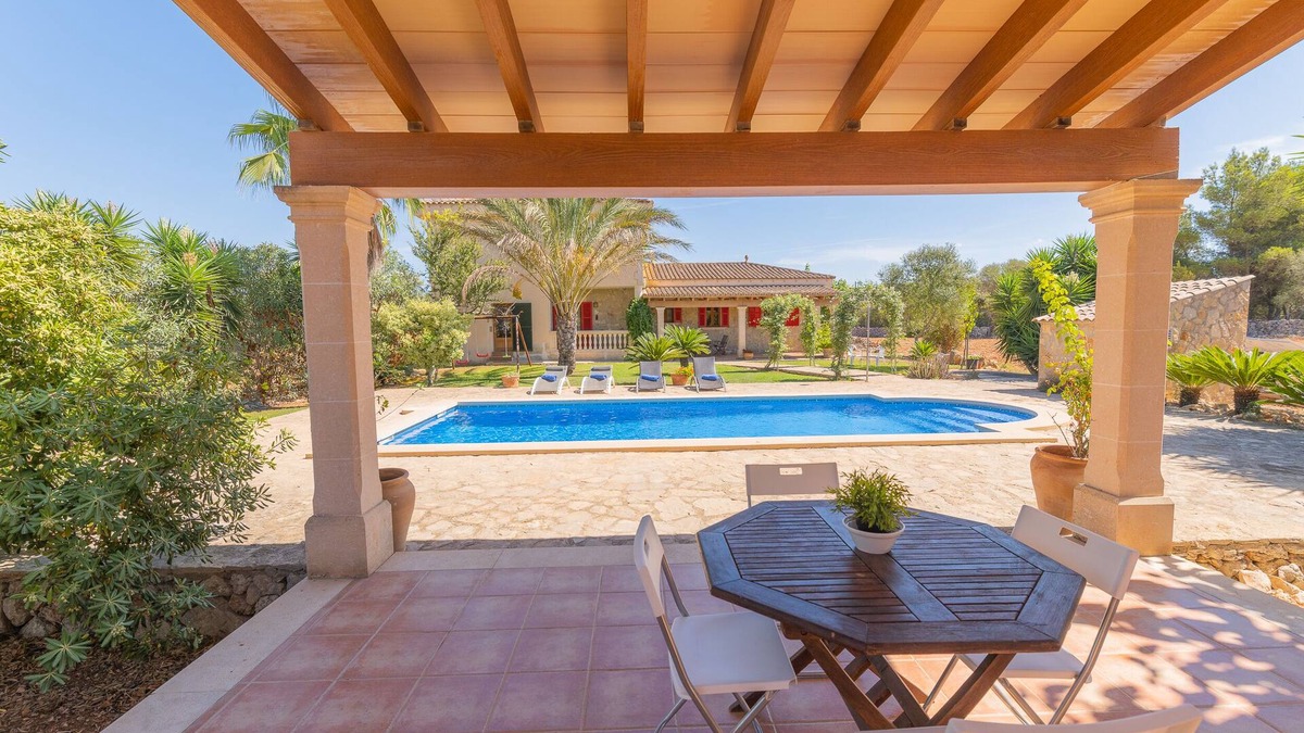 Sencelles Villa | Villa Can Pep, Private holiday home whith pool.