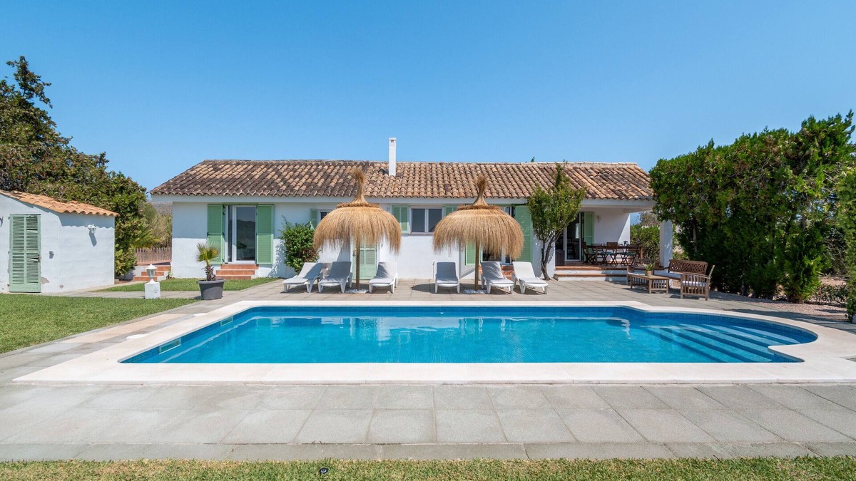 Puerto de Pollensa Villa | Villa 'Can Sucrer' with Mountain View, Wi-Fi and Air Conditioning