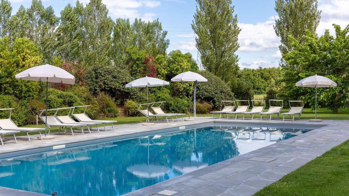 Le Piazze Villa | Villa Cangeli - Vacation Rental with swimming pool in Valdichiana, Tuscany.
