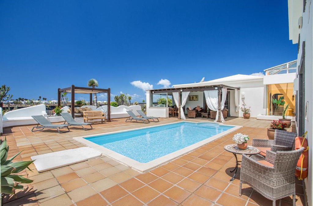 Montana Roja Villa | Villa Capricho