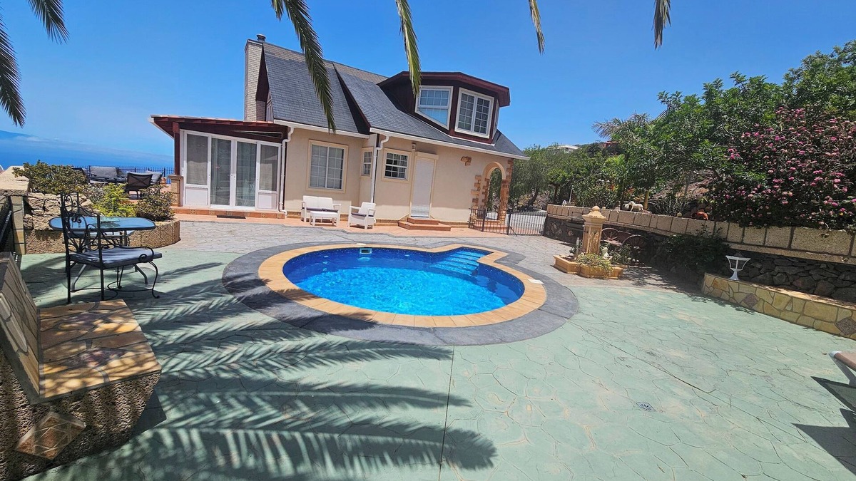 Adeje Villa | Villa Carlitos By Villas Vista Gomera