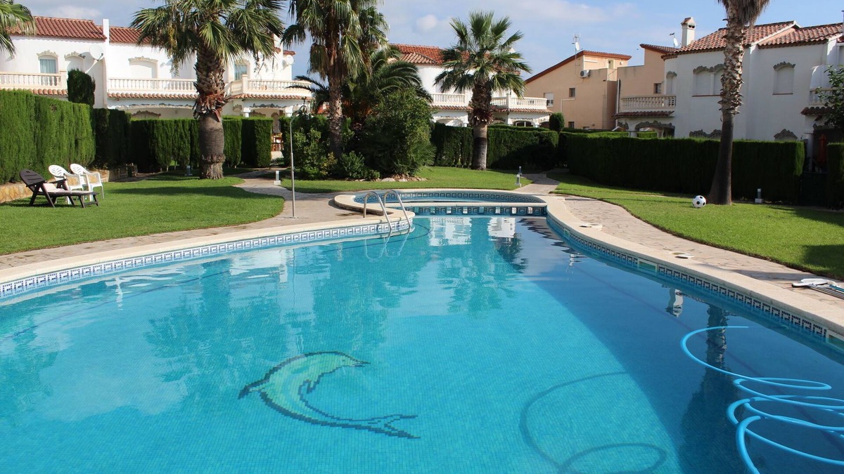 Miami Platja Villa | Villa 'Casa Luzia' with Sea and Mountain View & Shared Pool