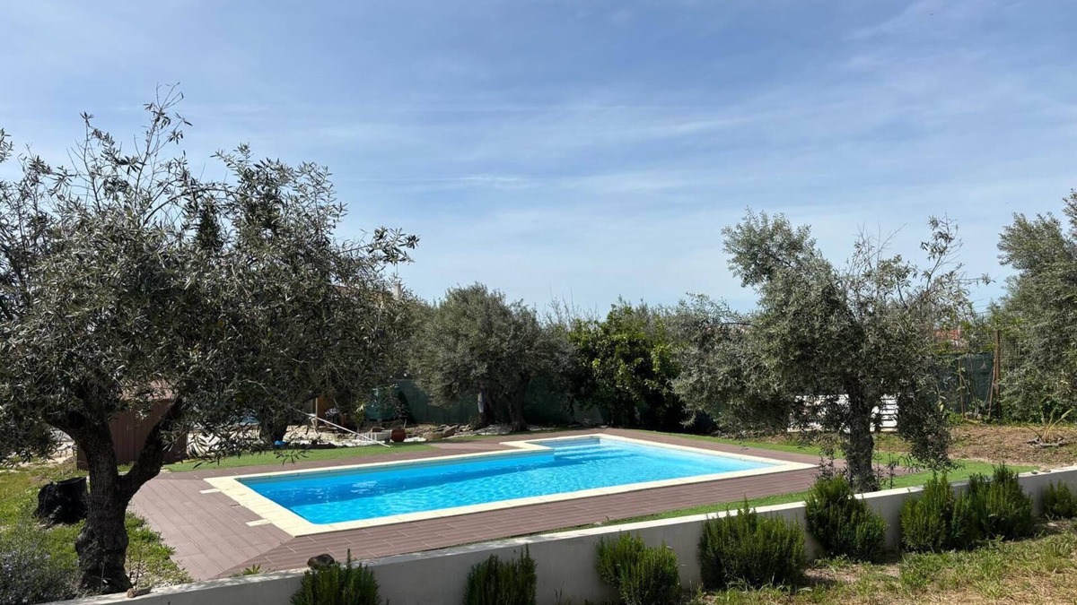 Reguengos de Monsaraz Villa | Villa 'Casa Do Aguadeiro' with Private Pool, Wi-Fi and Air Conditioning