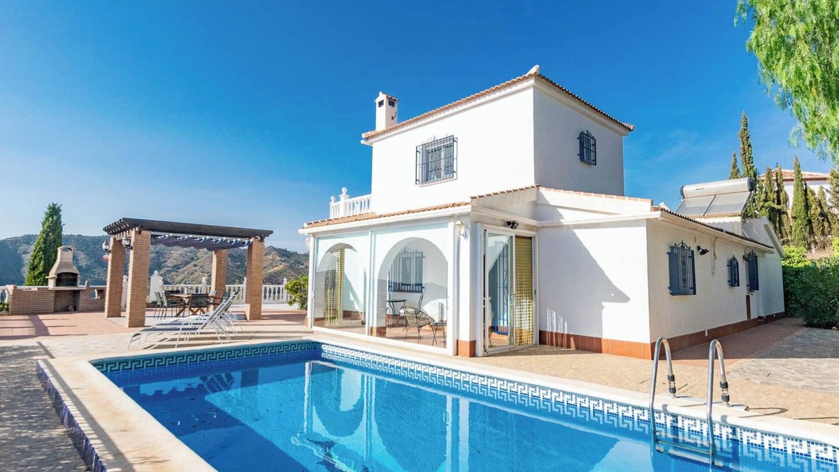 Archez Villa | Villa "Casa Silencio" with Sea View, Private Pool & Wi-Fi