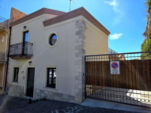 Milazzo House | Villa Castiglia - Proppro SRL - Milazzo