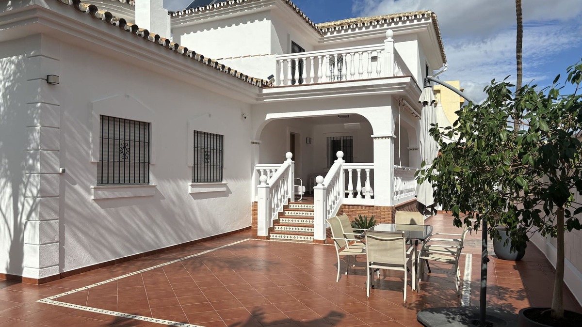 Torremolinos Villa | Villa Celia. Torremolinos. Magnificent villa with heated pool