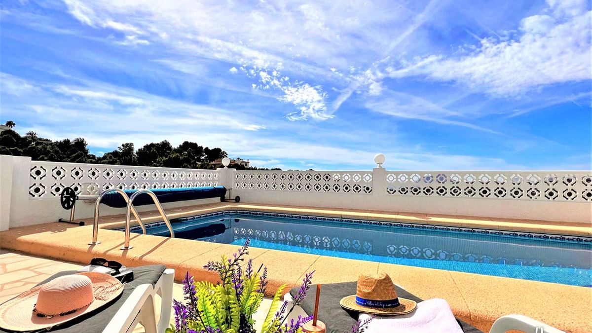 Paichi Villa | Villa CHAMPY in Moraira – Sea views, private pool, 2 bedrooms, air conditioning and Wi-Fi