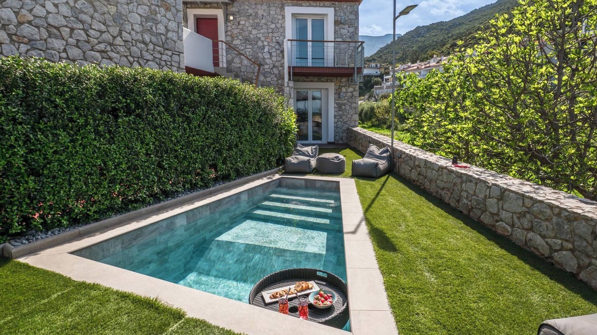 Tiros Apartment | Villa Christine by Tyros Boutique Houses