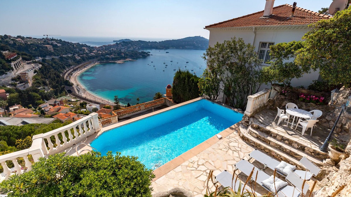 Villefranche-sur-Mer Villa | Villa Claire - private newly renovated villa