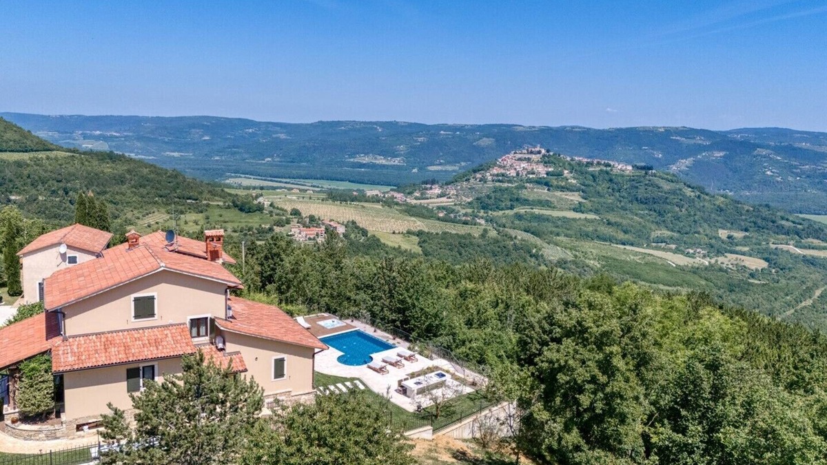Motovun Villa | Villa Clara Meloni in Motovun