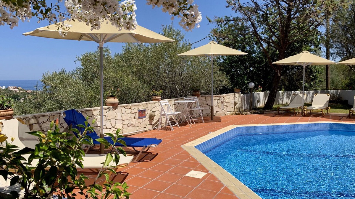 Stalos Villa | Villa Clio