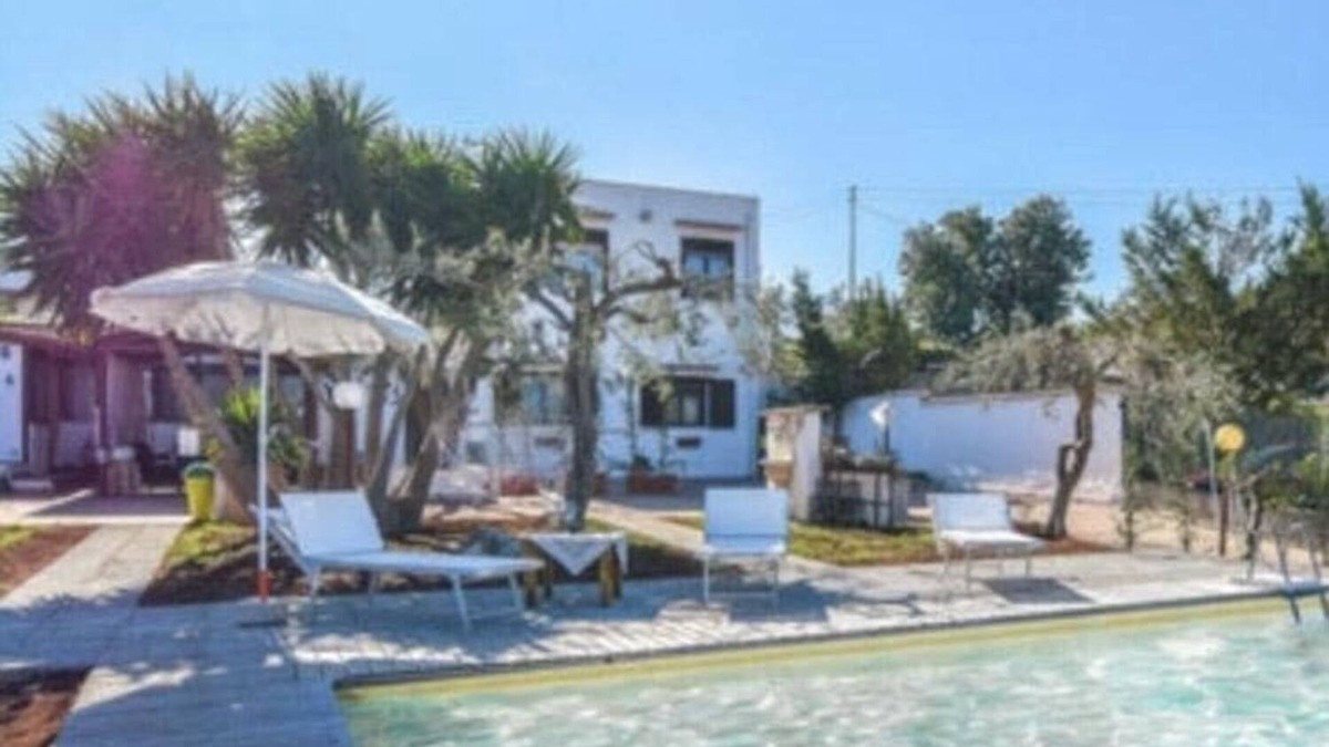 Villa Grazia di Carini Villa | Villa Cloe - Pool and Garden